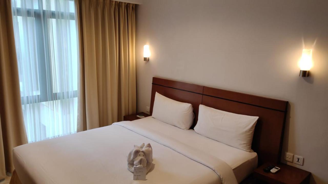 Grand Kuta Hotel&Residence Legian Exterior foto
